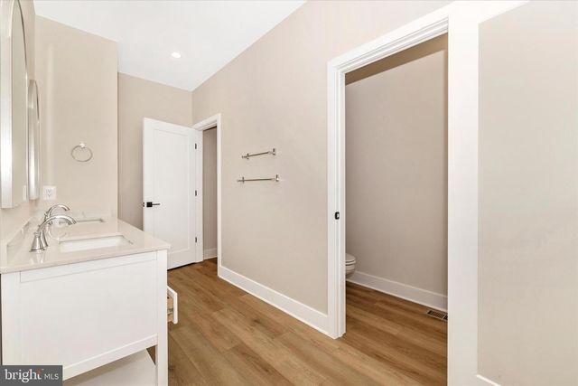 206 BROADWAY ST #4, Frederick, MD 21701