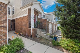 124 Andrew Taras Court 2D, Joliet, IL 60435