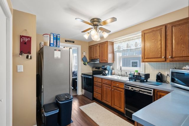 434 Eldridge St., Fall River, MA 02720