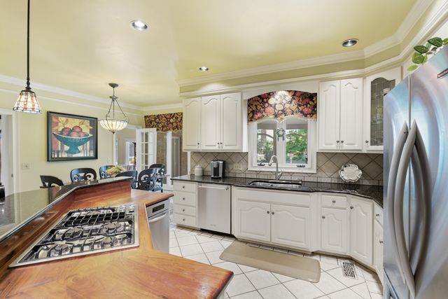 9102 E Cambridge Ct, Brentwood, TN 37027