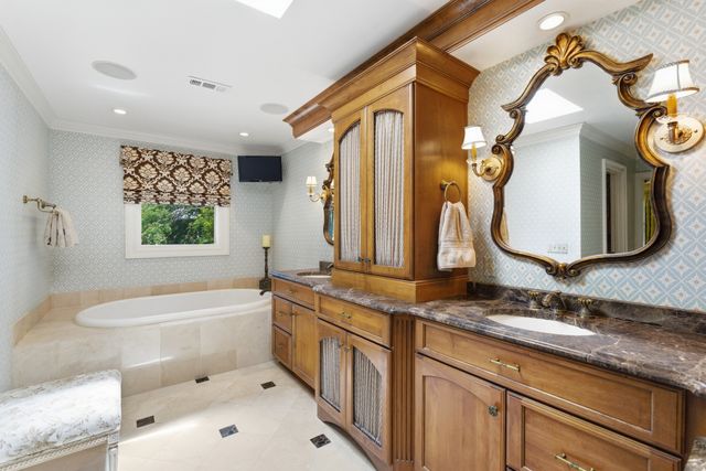 9102 E Cambridge Ct, Brentwood, TN 37027