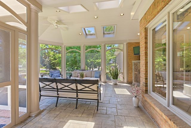 9102 E Cambridge Ct, Brentwood, TN 37027