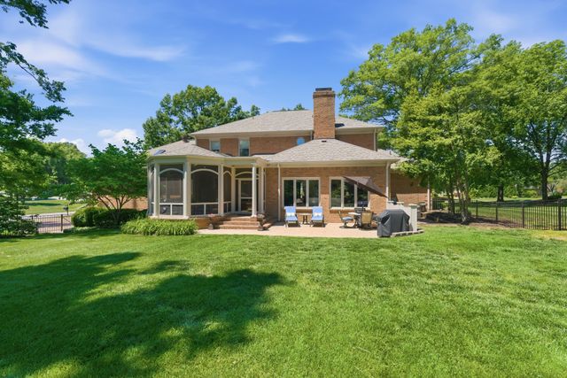 9102 E Cambridge Ct, Brentwood, TN 37027