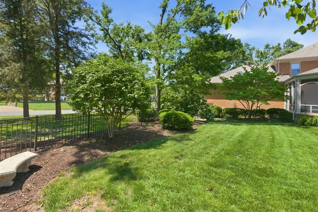 9102 E Cambridge Ct, Brentwood, TN 37027