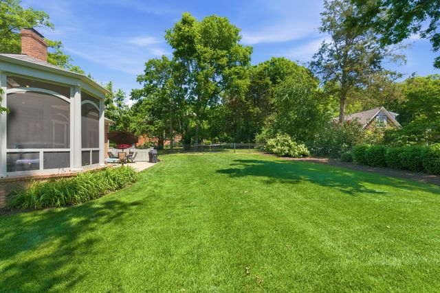 9102 E Cambridge Ct, Brentwood, TN 37027