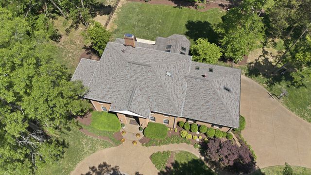 9102 E Cambridge Ct, Brentwood, TN 37027