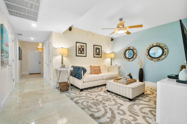 2650 Lake Shore Drive 206, Riviera Beach, FL 33404