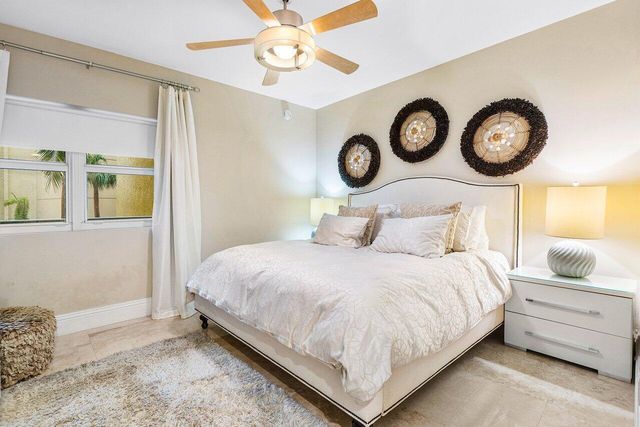 2650 Lake Shore Drive 206, Riviera Beach, FL 33404