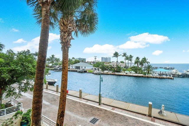 2650 Lake Shore Drive 206, Riviera Beach, FL 33404