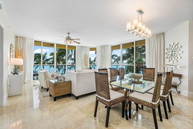 2650 Lake Shore Drive 206, Riviera Beach, FL 33404