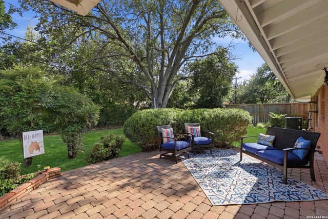 634 ROCKHILL DR, San Antonio, TX 78209