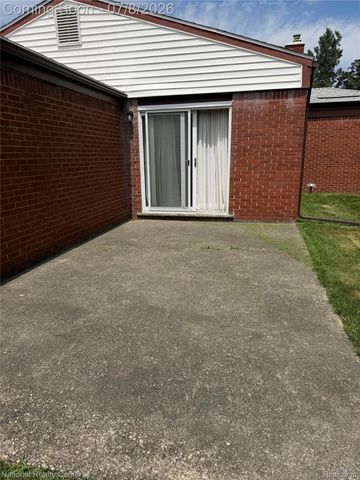 14400 Stonehouse Avenue, Livonia, MI 48154