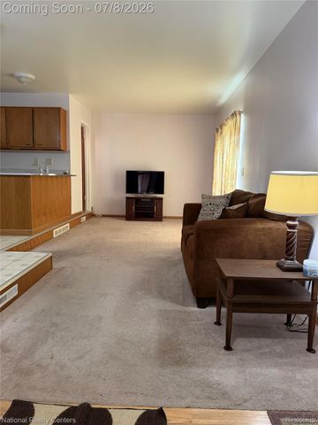 14400 Stonehouse Avenue, Livonia, MI 48154