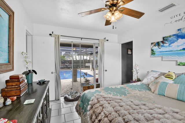 7140 Meade Street, Hollywood, FL 33024