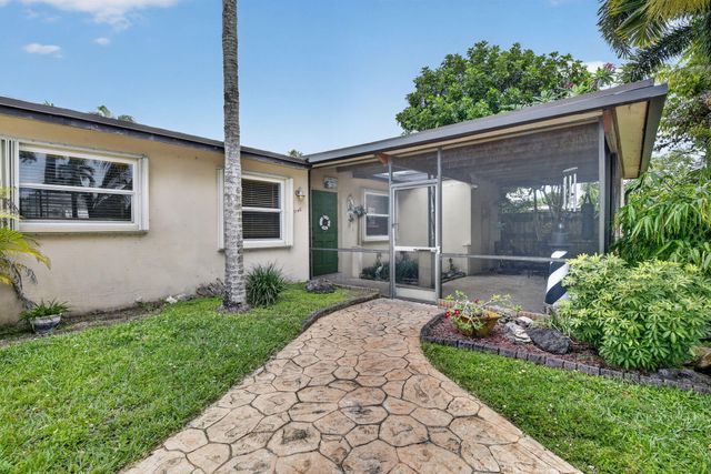 7140 Meade Street, Hollywood, FL 33024