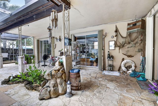 7140 Meade Street, Hollywood, FL 33024