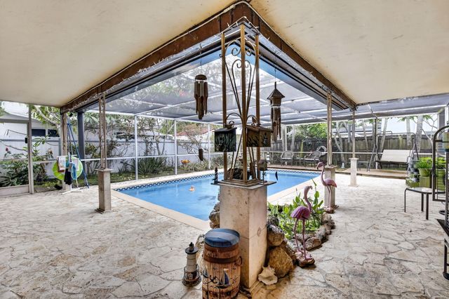 7140 Meade Street, Hollywood, FL 33024