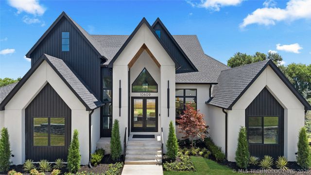 10609 S Holley Street, Jenks, OK 74037