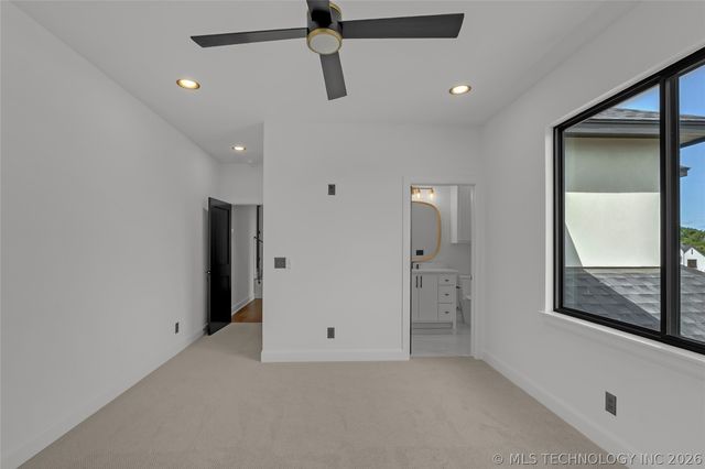 10609 S Holley Street, Jenks, OK 74037