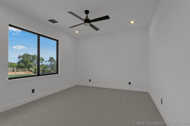 10609 S Holley Street, Jenks, OK 74037