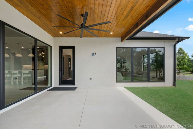 10609 S Holley Street, Jenks, OK 74037