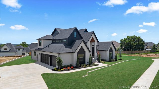 10609 S Holley Street, Jenks, OK 74037