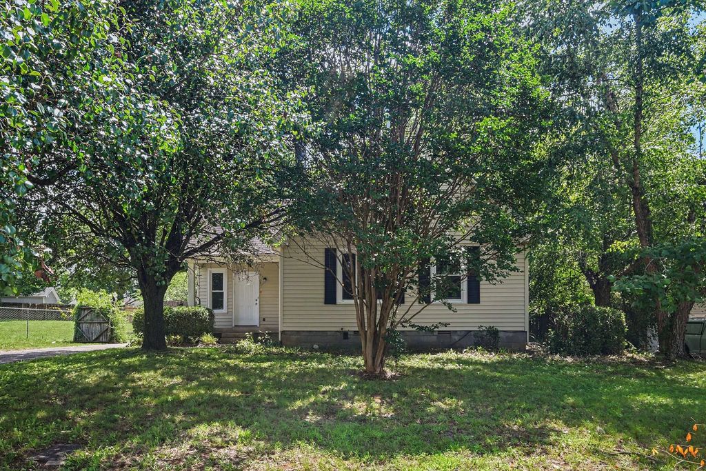 4831 Shshone Dr, Old Hickory, TN 37138