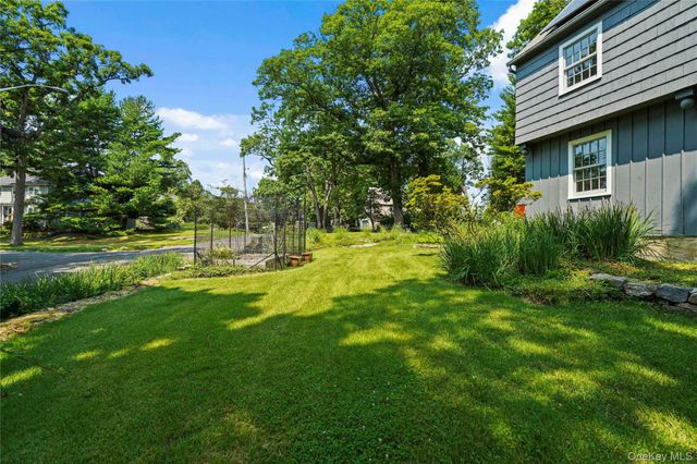 39 Forest Avenue, Hastings-on-hudson, NY 10706