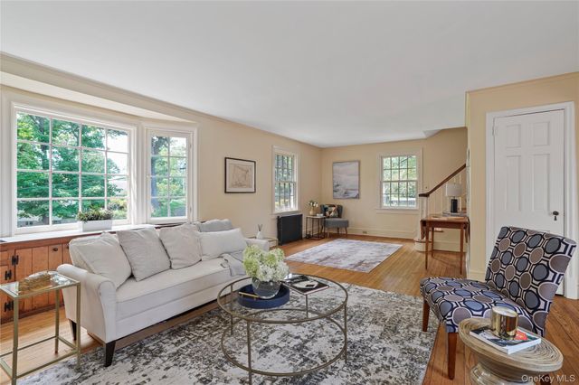 39 Forest Avenue, Hastings-on-hudson, NY 10706