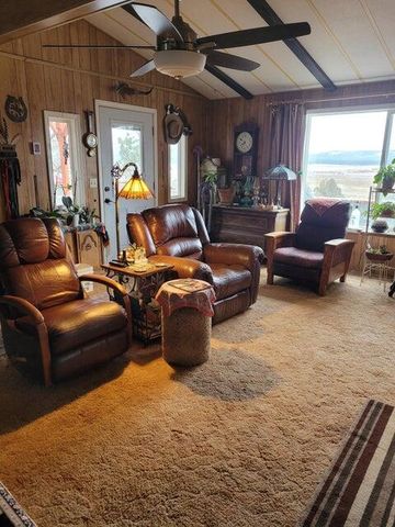 20893 Sprague River Road, Chiloquin, OR 97624