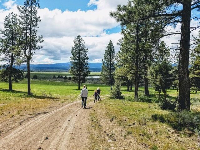 20893 Sprague River Road, Chiloquin, OR 97624