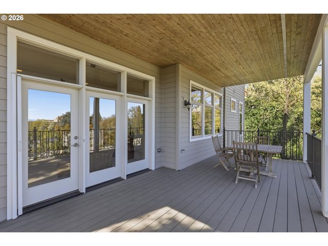 2107 Sw MARKET STREET Dr, Portland, OR 97201