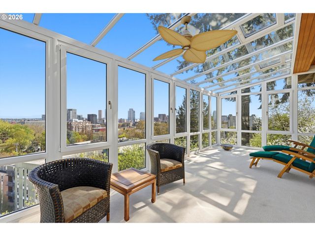 2107 Sw MARKET STREET Dr, Portland, OR 97201