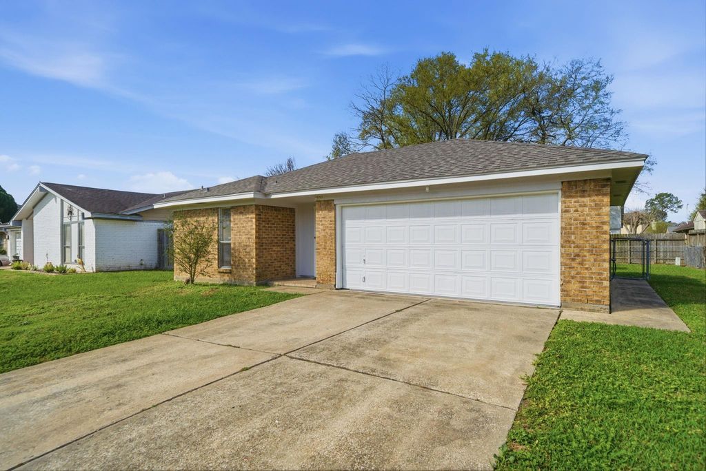 4506 Jamaica Lane, Pasadena, TX 77505