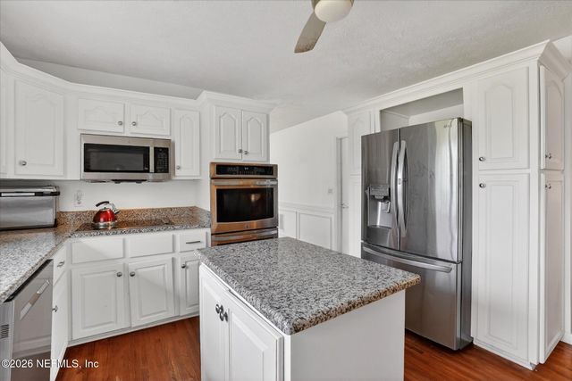 4242 HILLWOOD Road, Jacksonville, FL 32223