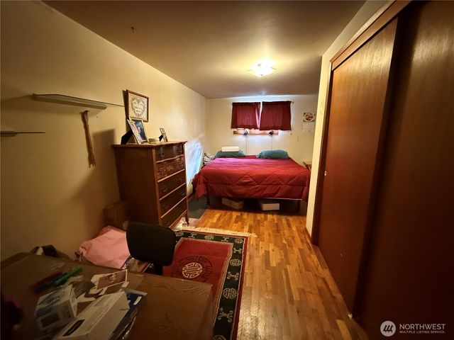 1940 4th Street, Bremerton, WA 98337