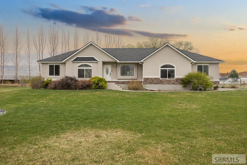 Image 1 of property listing at 3865 E 390 N, Rigby, ID 83442