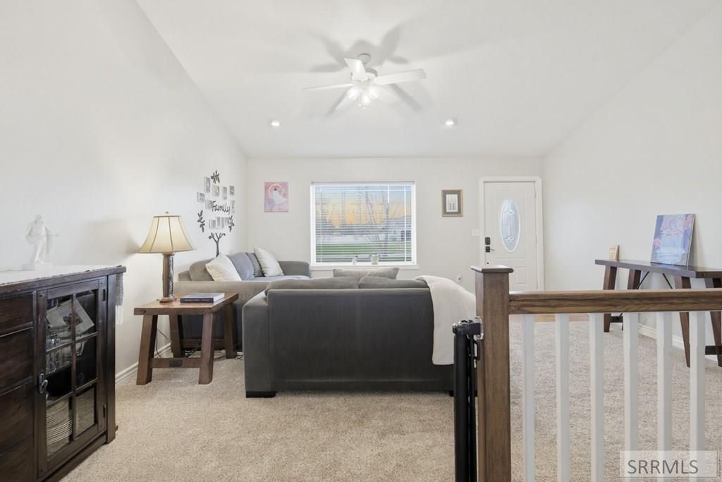 Image 16 of property listing at 3865 E 390 N, Rigby, ID 83442