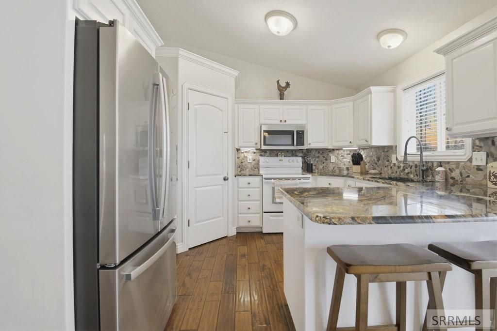 Image 17 of property listing at 3865 E 390 N, Rigby, ID 83442