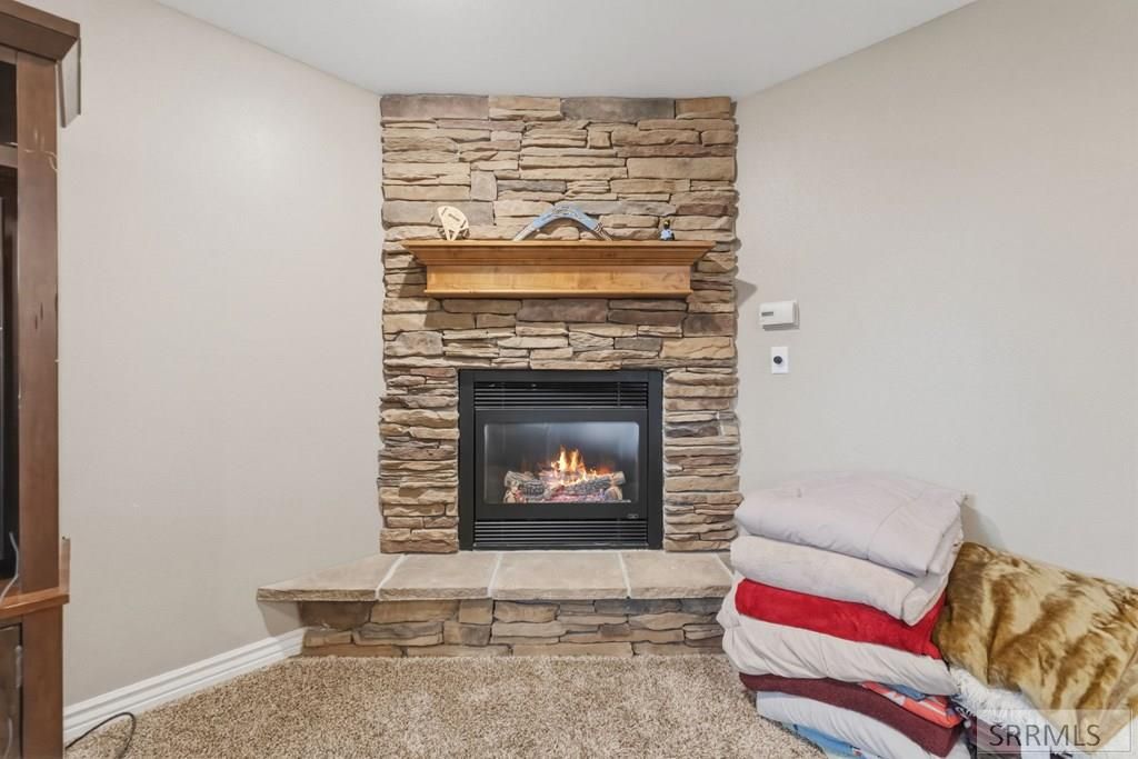 Image 39 of property listing at 3865 E 390 N, Rigby, ID 83442