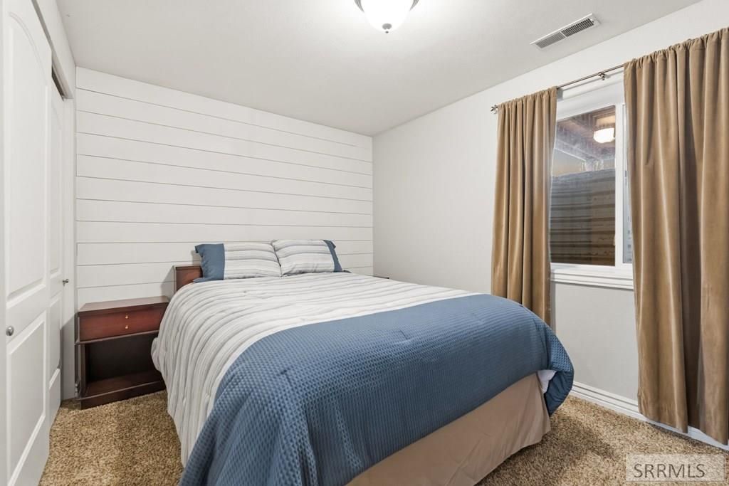 Image 45 of property listing at 3865 E 390 N, Rigby, ID 83442