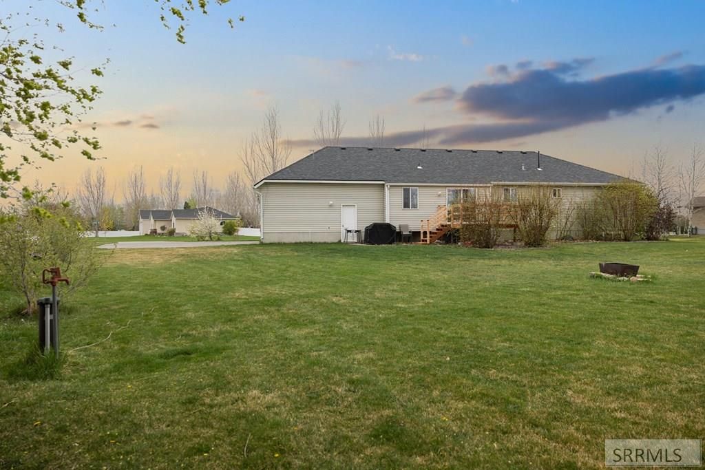 Image 58 of property listing at 3865 E 390 N, Rigby, ID 83442