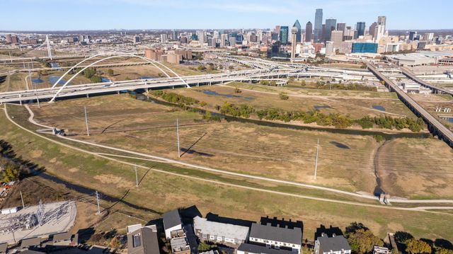 381 E Greenbriar Lane 1603, Dallas, TX 75203