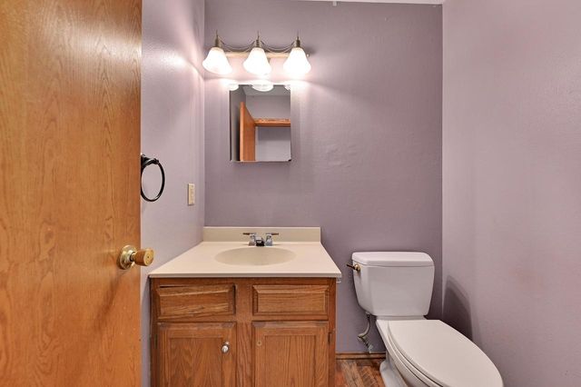 W147N7725 Northpoint DRIVE, Menomonee Falls, WI 53051