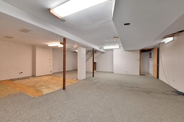 W147N7725 Northpoint DRIVE, Menomonee Falls, WI 53051