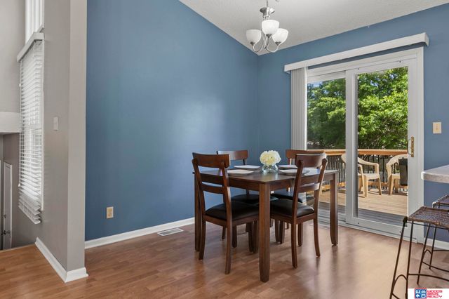 3006 Sequoia Drive, Lincoln, NE 68516