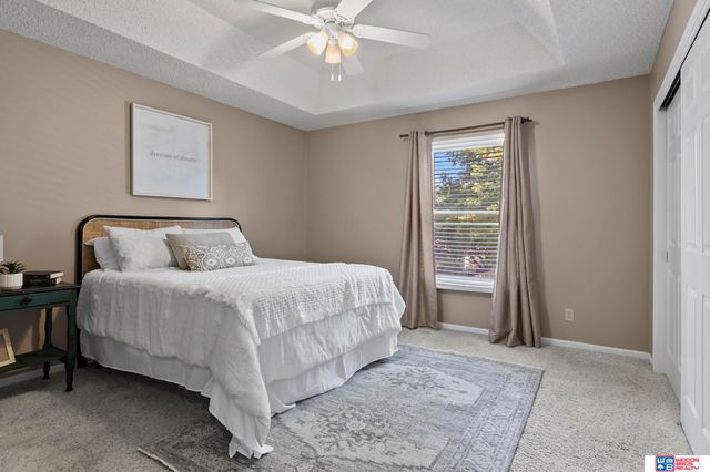 3006 Sequoia Drive, Lincoln, NE 68516
