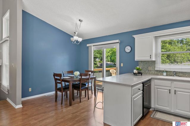 3006 Sequoia Drive, Lincoln, NE 68516
