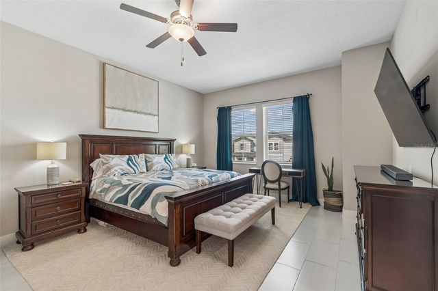 7414 S KISSIMMEE STREET, Tampa, FL 33616