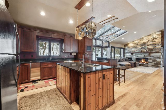 4552 S ZARAHEMLA DR, Millcreek, UT 84124